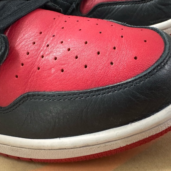 Nike Air Men's Black, Red, and Blue Sneakers - Picture 15 of 16